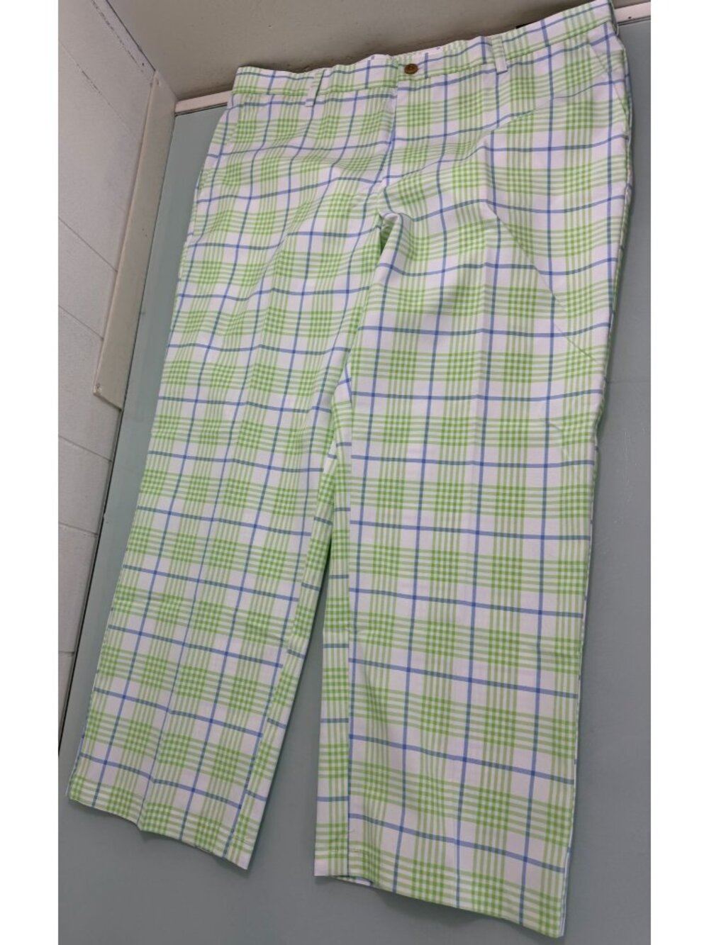 New Izod Golf Pants Mens 38X29 Straight Fit Madras Plaid Lightweight NWT